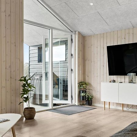 Beautiful Home In Tarm With Sauna Dış mekan fotoğraf