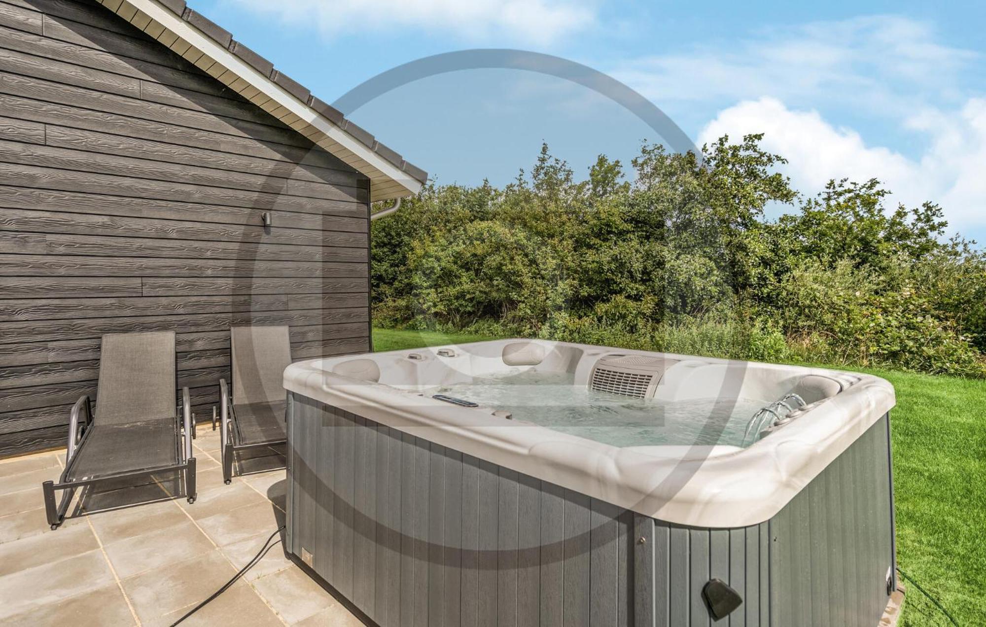 Beautiful Home In Tarm With Sauna Dış mekan fotoğraf